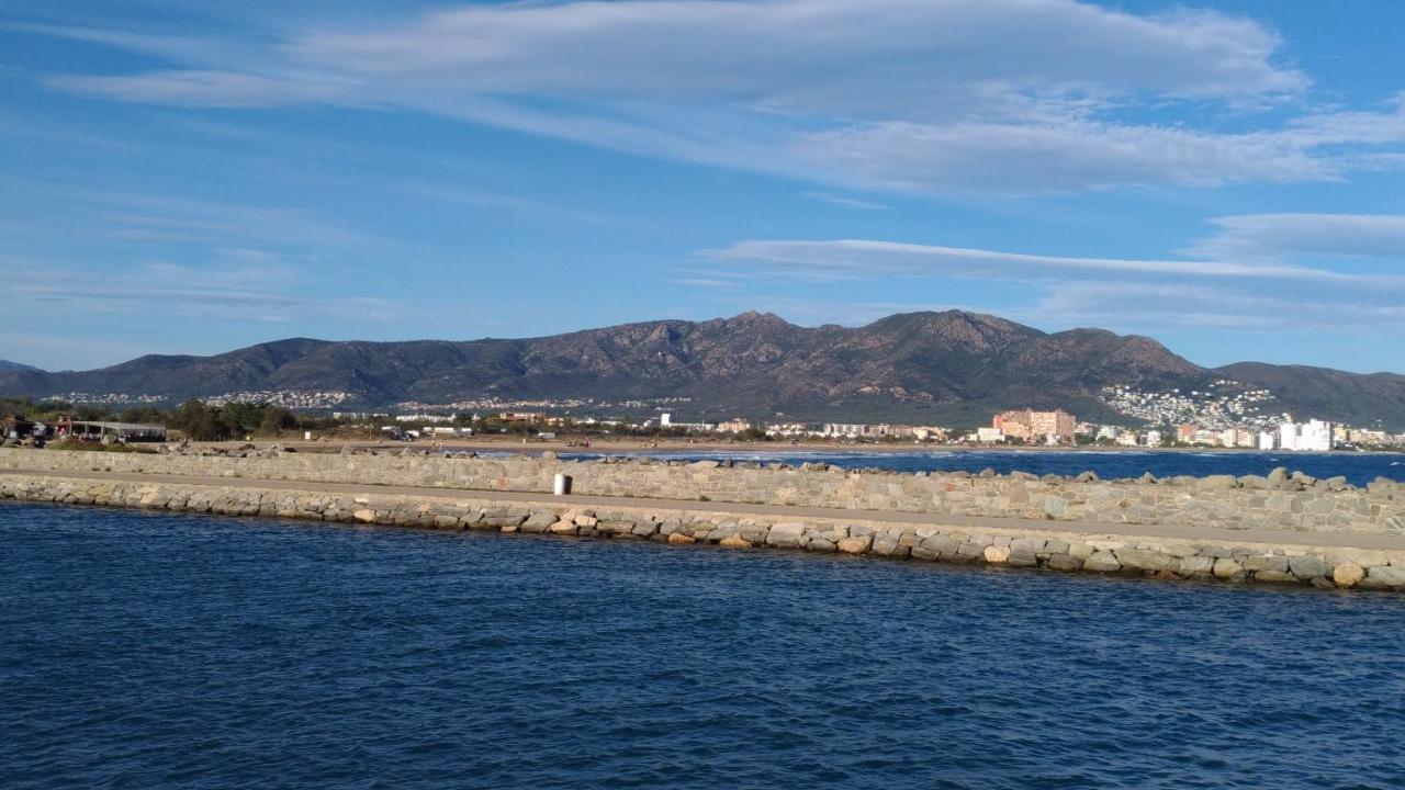 Brisa de Mar Empuriabrava Exterior foto