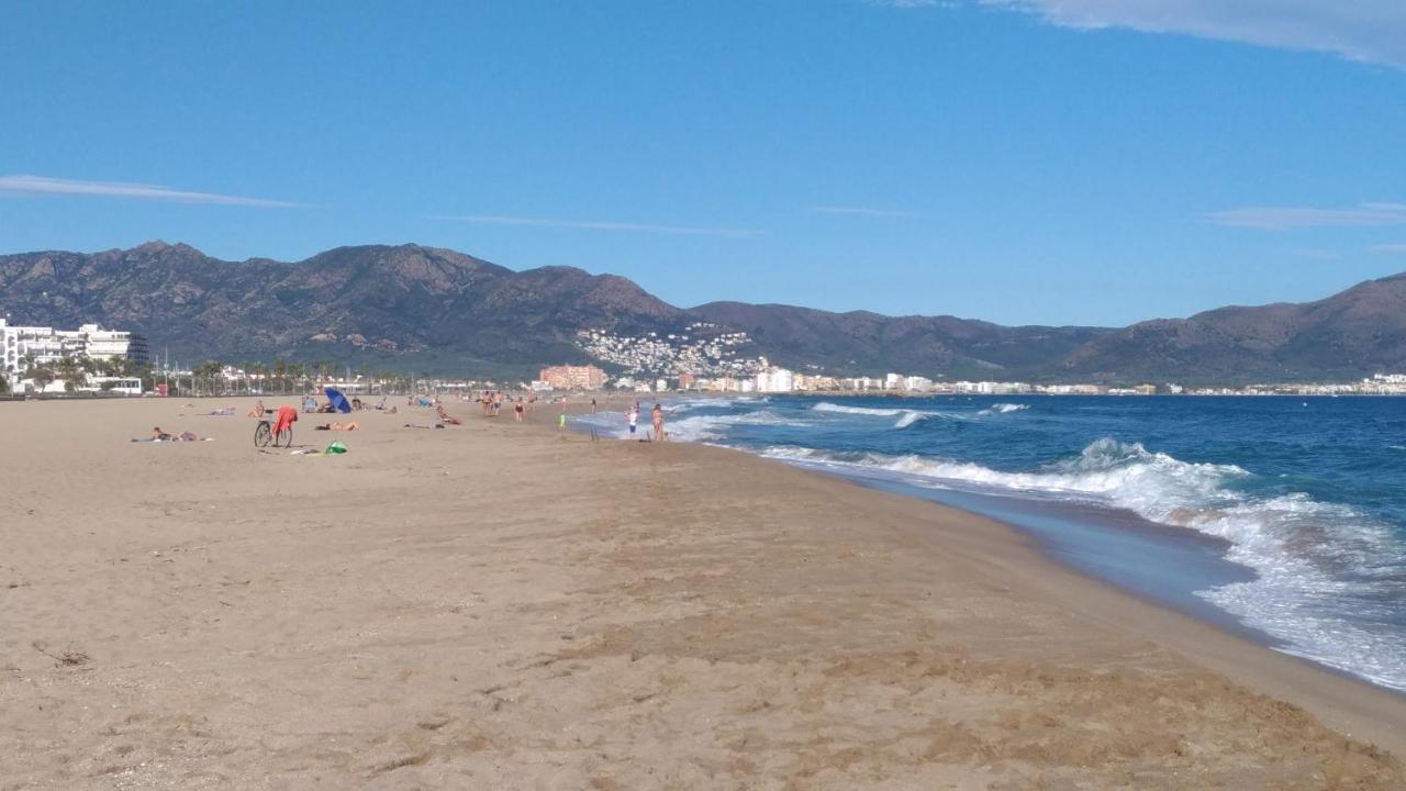 Brisa de Mar Empuriabrava Exterior foto